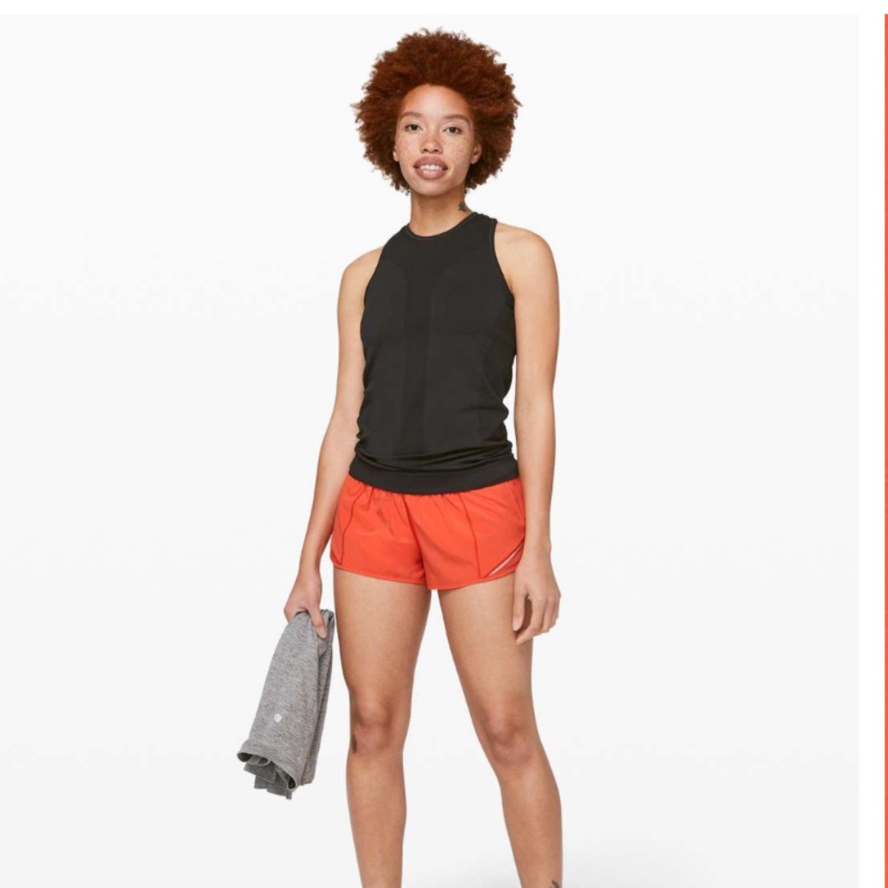 Lululemon Hotty Hot Short II *2.5" Hot Sunset